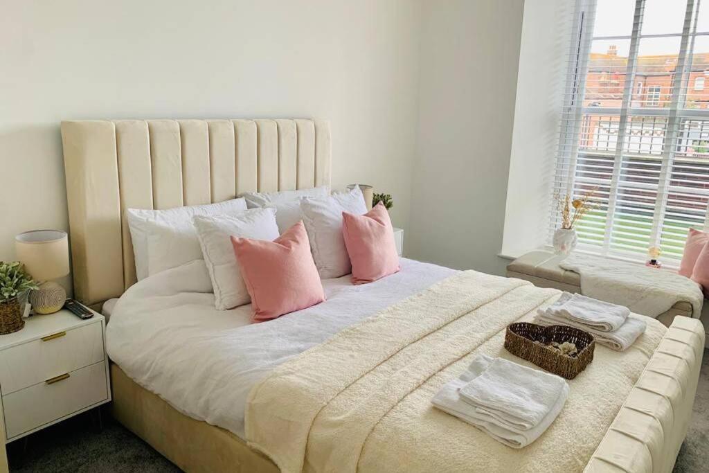 Apartment Luxury, Centrally Located 2 Bed Modern Great Yarmouth