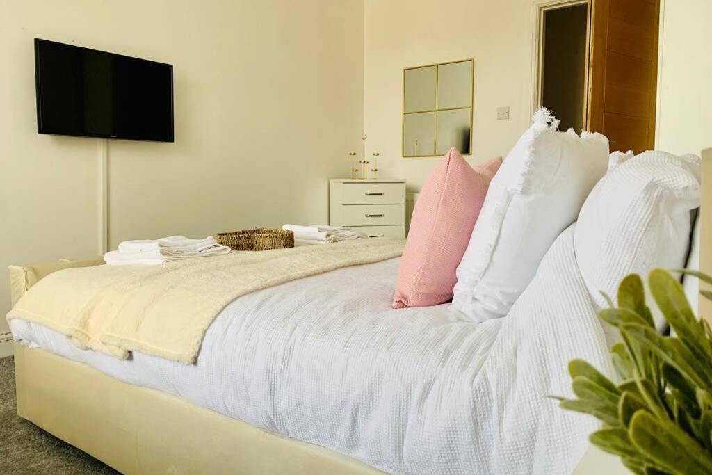 Luxury, Centrally Located 2 Bed Modern Apartment Great Yarmouth